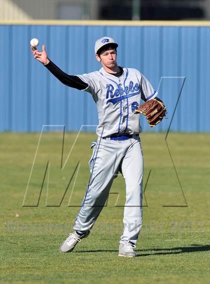 Thumbnail 2 in Rivercrest @ Leonard (Leonard Tournament) photogallery.