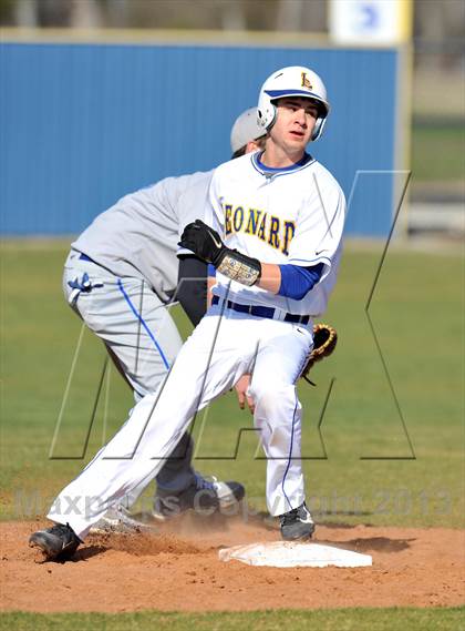 Thumbnail 1 in Rivercrest @ Leonard (Leonard Tournament) photogallery.