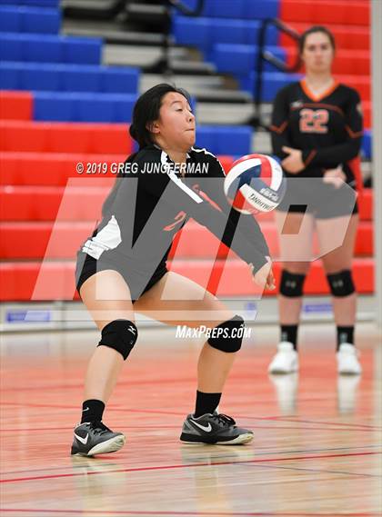 Thumbnail 1 in Middletown vs Mercy (NorCal Invitational) photogallery.