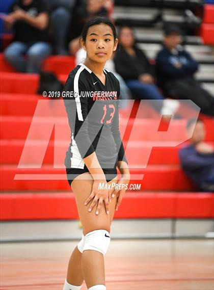 Thumbnail 3 in Middletown vs Mercy (NorCal Invitational) photogallery.