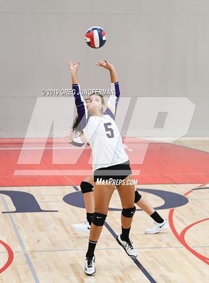 Thumbnail 1 in Middletown vs Mercy (NorCal Invitational) photogallery.