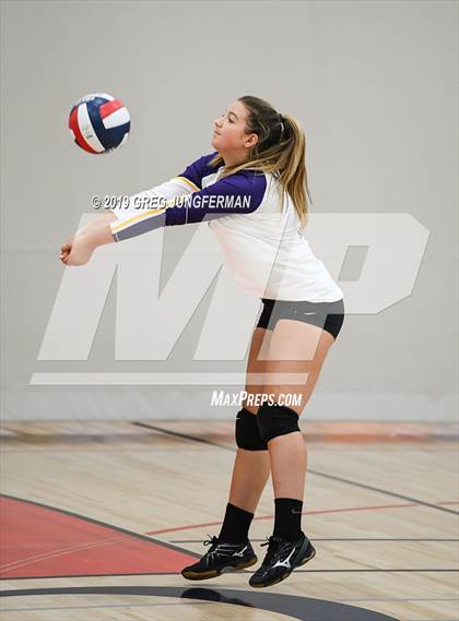 Thumbnail 1 in Middletown vs Mercy (NorCal Invitational) photogallery.