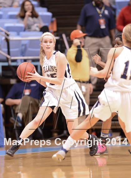 Thumbnail 3 in Riverside vs. Bishop McGuinness (NCHSAA 1A Final) photogallery.