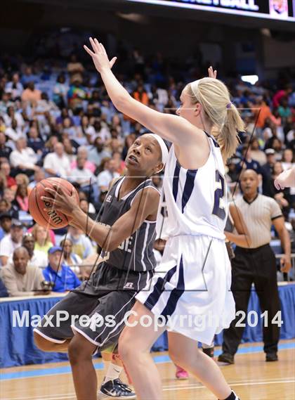 Thumbnail 1 in Riverside vs. Bishop McGuinness (NCHSAA 1A Final) photogallery.