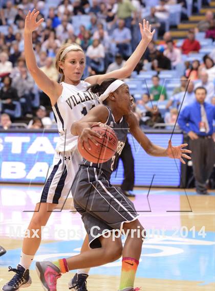 Thumbnail 1 in Riverside vs. Bishop McGuinness (NCHSAA 1A Final) photogallery.