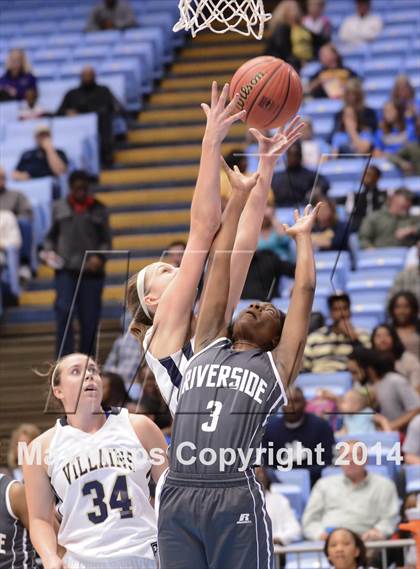 Thumbnail 1 in Riverside vs. Bishop McGuinness (NCHSAA 1A Final) photogallery.