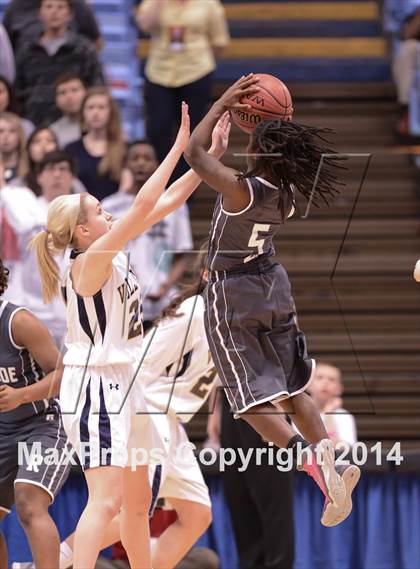 Thumbnail 1 in Riverside vs. Bishop McGuinness (NCHSAA 1A Final) photogallery.