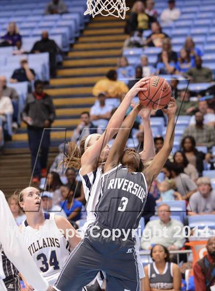 Thumbnail 2 in Riverside vs. Bishop McGuinness (NCHSAA 1A Final) photogallery.