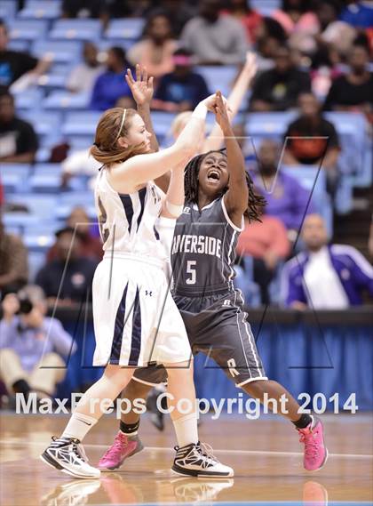 Thumbnail 2 in Riverside vs. Bishop McGuinness (NCHSAA 1A Final) photogallery.