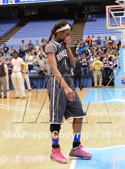 Thumbnail 2 in Riverside vs. Bishop McGuinness (NCHSAA 1A Final) photogallery.