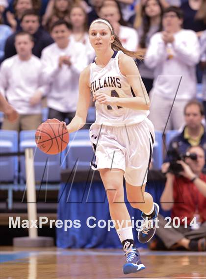 Thumbnail 3 in Riverside vs. Bishop McGuinness (NCHSAA 1A Final) photogallery.