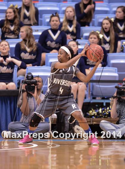 Thumbnail 2 in Riverside vs. Bishop McGuinness (NCHSAA 1A Final) photogallery.