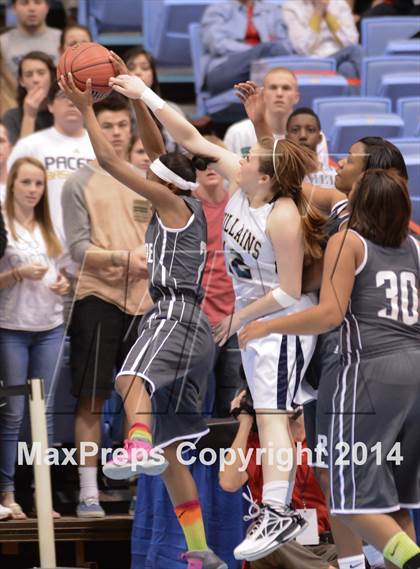 Thumbnail 1 in Riverside vs. Bishop McGuinness (NCHSAA 1A Final) photogallery.