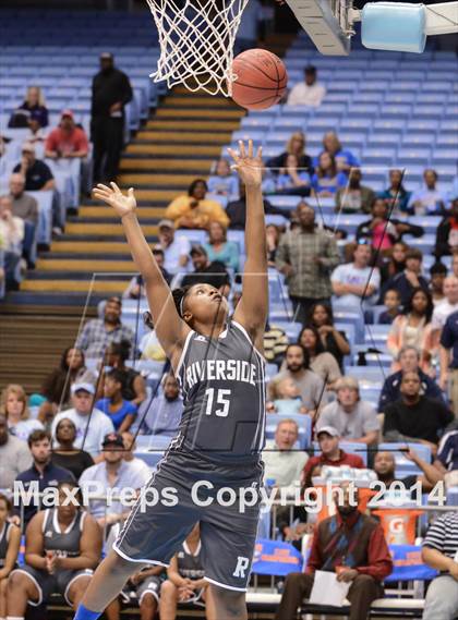 Thumbnail 2 in Riverside vs. Bishop McGuinness (NCHSAA 1A Final) photogallery.