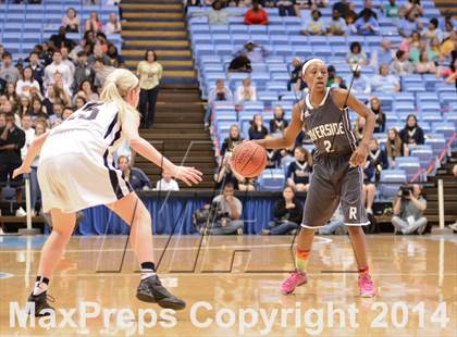 Thumbnail 1 in Riverside vs. Bishop McGuinness (NCHSAA 1A Final) photogallery.