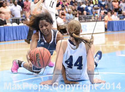 Thumbnail 1 in Riverside vs. Bishop McGuinness (NCHSAA 1A Final) photogallery.