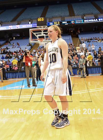 Thumbnail 3 in Riverside vs. Bishop McGuinness (NCHSAA 1A Final) photogallery.