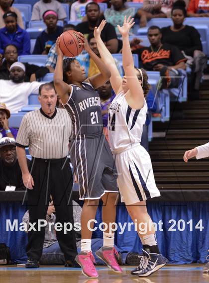 Thumbnail 3 in Riverside vs. Bishop McGuinness (NCHSAA 1A Final) photogallery.