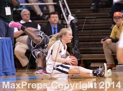 Thumbnail 2 in Riverside vs. Bishop McGuinness (NCHSAA 1A Final) photogallery.