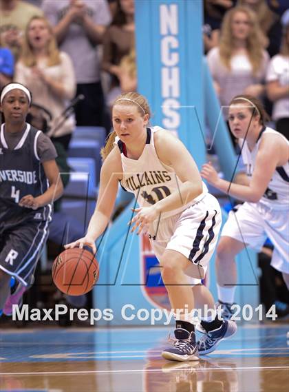 Thumbnail 1 in Riverside vs. Bishop McGuinness (NCHSAA 1A Final) photogallery.