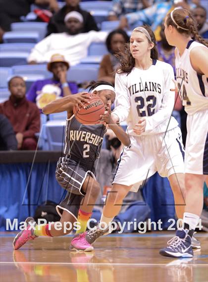 Thumbnail 2 in Riverside vs. Bishop McGuinness (NCHSAA 1A Final) photogallery.