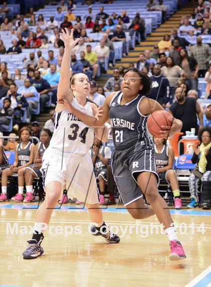 Thumbnail 2 in Riverside vs. Bishop McGuinness (NCHSAA 1A Final) photogallery.