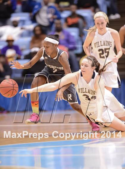 Thumbnail 1 in Riverside vs. Bishop McGuinness (NCHSAA 1A Final) photogallery.