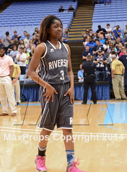 Thumbnail 1 in Riverside vs. Bishop McGuinness (NCHSAA 1A Final) photogallery.