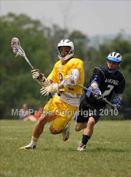 Thumbnail 2 in Valley Central vs. Warwick (Section 9 Class A Quarterfinal) photogallery.