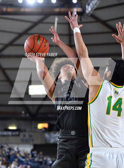 Thumbnail 2 in Glacier Peak @ Richland (WIAA 4A Semifinal) photogallery.