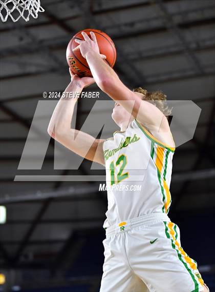 Thumbnail 3 in Glacier Peak @ Richland (WIAA 4A Semifinal) photogallery.