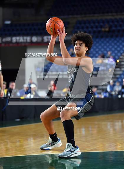 Thumbnail 3 in Glacier Peak @ Richland (WIAA 4A Semifinal) photogallery.