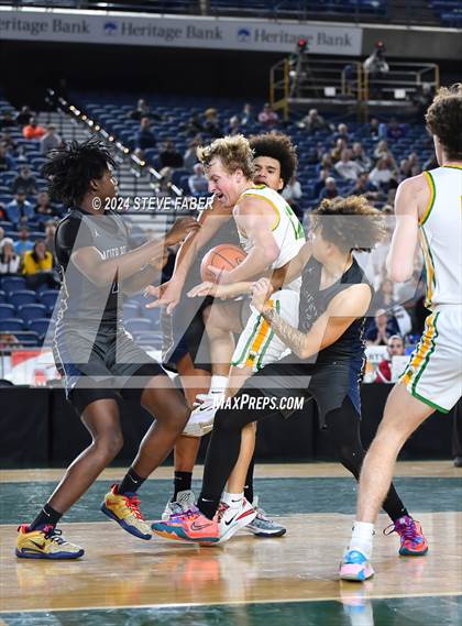 Thumbnail 2 in Glacier Peak @ Richland (WIAA 4A Semifinal) photogallery.