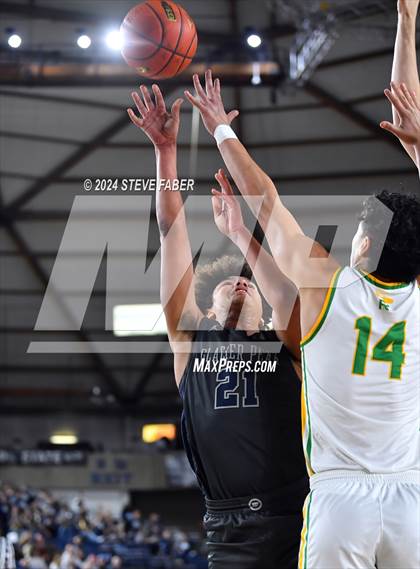 Thumbnail 3 in Glacier Peak @ Richland (WIAA 4A Semifinal) photogallery.