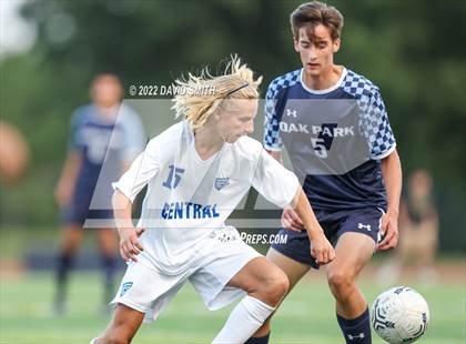 Thumbnail 2 in Central @ Oak Park photogallery.