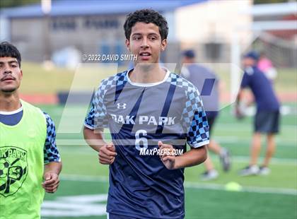 Thumbnail 1 in Central @ Oak Park photogallery.