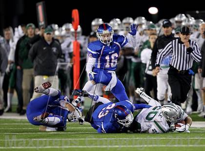 Thumbnail 3 in Folsom vs. De La Salle (CIF NorCal Regional Open Final) photogallery.