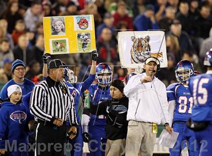 Thumbnail 1 in Folsom vs. De La Salle (CIF NorCal Regional Open Final) photogallery.