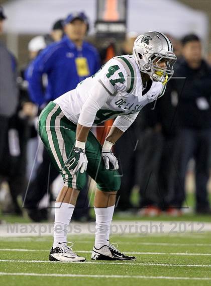 Thumbnail 2 in Folsom vs. De La Salle (CIF NorCal Regional Open Final) photogallery.