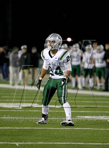 Thumbnail 3 in Folsom vs. De La Salle (CIF NorCal Regional Open Final) photogallery.