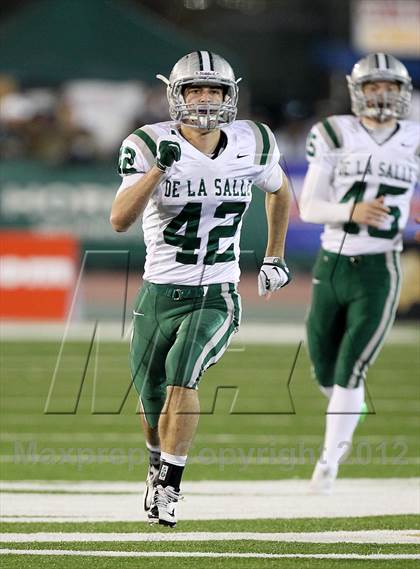 Thumbnail 2 in Folsom vs. De La Salle (CIF NorCal Regional Open Final) photogallery.