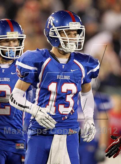 Thumbnail 2 in Folsom vs. De La Salle (CIF NorCal Regional Open Final) photogallery.