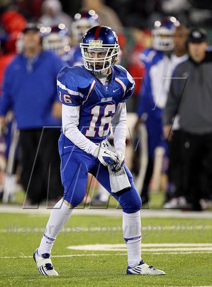 Thumbnail 1 in Folsom vs. De La Salle (CIF NorCal Regional Open Final) photogallery.