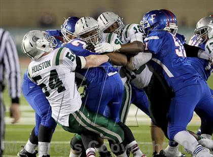 Thumbnail 3 in Folsom vs. De La Salle (CIF NorCal Regional Open Final) photogallery.