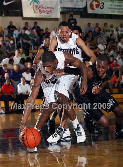Thumbnail 1 in Penn Wood vs. Butler (City of Palms Classic) photogallery.