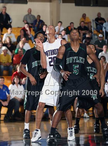 Thumbnail 3 in Penn Wood vs. Butler (City of Palms Classic) photogallery.