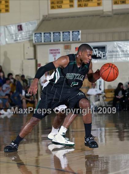 Thumbnail 2 in Penn Wood vs. Butler (City of Palms Classic) photogallery.