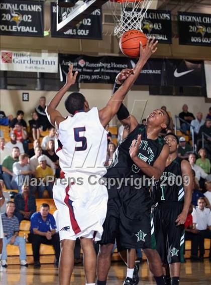 Thumbnail 3 in Penn Wood vs. Butler (City of Palms Classic) photogallery.