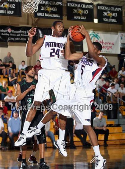 Thumbnail 3 in Penn Wood vs. Butler (City of Palms Classic) photogallery.