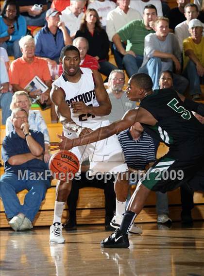 Thumbnail 3 in Penn Wood vs. Butler (City of Palms Classic) photogallery.
